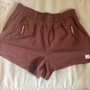 Vuori Brown Athletic Shorts Elastic Waistband size small